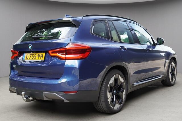 BMW X3 iX3 High Executive 80 kWh / BTW / Panoramadak / Trekhaak / Head up / Harman Kardon /