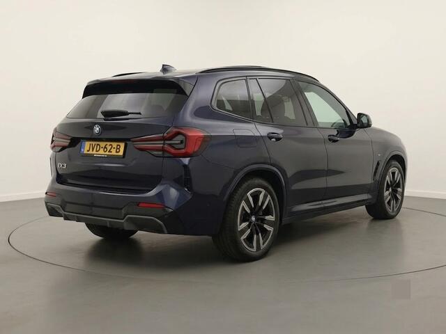 BMW X3 iX3 High Executive | M Sport | Panoramadak | LED | Memory stoelen