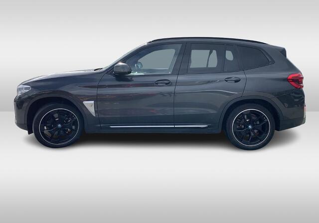 BMW X3 iX3 High Executive 80 kWh / Panoramadak / Camera / Head-up / 20'' / Leder / Harman Kardon / Navigatie / Memory seats / Dodehoek / DAB / Stoelverwarming / Cruise Control Adaptief