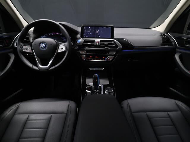 BMW X3 iX3 High Executive 80 kWh [SCHUIFKANTELDAK, APPLE CARPLAY, ANDROID, MEMORY SEATS, STOELVERWARMING, ADAPTIVE CRUISE, CAMERA, PDC V+A, ELEKTRISCHE ACHTERKLEP, LED, NAVIGATIE, NIEUWSTAAT]