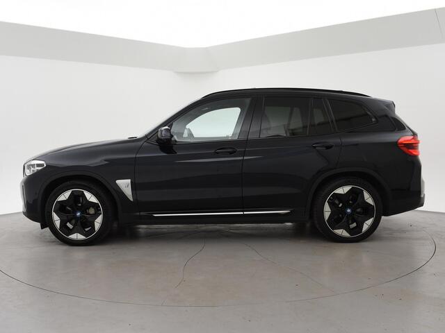 BMW X3 iX3 HIGH EXECUTIVE 80 kWh + TREKHAAK | PANORAMA | 360 CAMERA | ADAPTIVE CRUISE | SFEERVERLICHTING