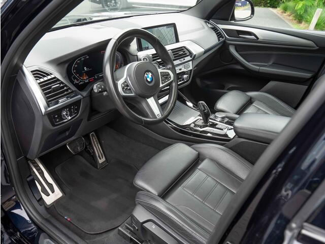 BMW X3 xDrive 20I M-Pakket | Pano | Trekhaak | Leer | Shadow Line