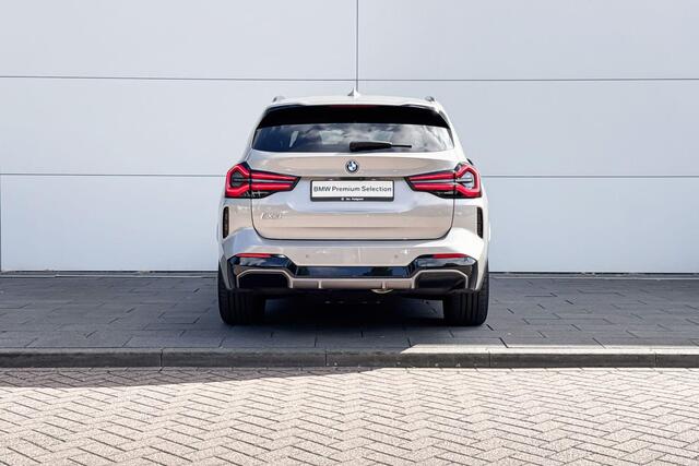 BMW X3 iX3 High Executive 80 kWh