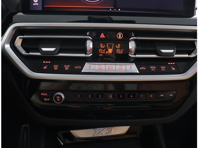 BMW X3 iX3 Executive 80 kWh | SOH 100% | Driving Assistant Professional | Panoramadak | Adaptieve LED