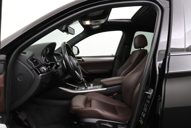 BMW X4 xDrive20i M-Sport Black-Edition Schuif-/kanteldak 20'LMV Leder