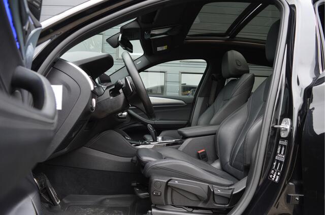 BMW X4 xDrive20i High Executive Edition | M-PAKKET | PANO | HUD | CAMERA |