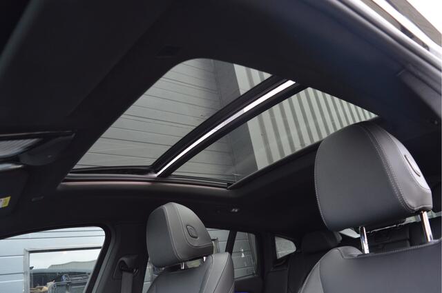 BMW X4 xDrive20i High Executive Edition | M-PAKKET | PANO | HUD | CAMERA |