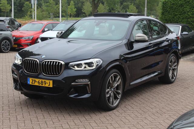 BMW X4 M40i High Executive / Trekhaak / Panoramadak / Camera / Head-up / Luxe Leder / 21'' / Harman Kardon / Navigatie / Stuur+Stoelverwarming / DAB / Dodehoek / Cruise Control