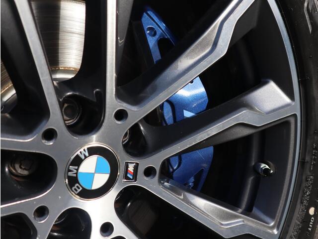 BMW X4 xDrive30i High Executive M Sport Pakket Automaat / Navigatie Professional / Panoramadak / Head-Up Display / Driving Assistant Plus / Innovation Pakket / Leder / M Sportremsysteem / Adaptief Onderstel / 20 Inch