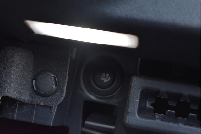 BMW X4 M Competition Panorama, Head up, Elek. trekhaak, Harman/Kardon, Stoelkoel/verwarming