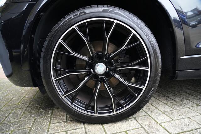 BMW X4 xDrive35i High Executive 306pk Schuif-/kanteldak/Stoelverwarming/Camera