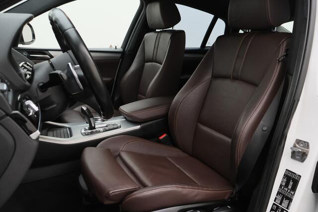 BMW X4 xDrive20i Centennial High Executive Leer, Camera, Cruise, Navigatie, Bluetooth, Elektrische Trekhaak, 21''