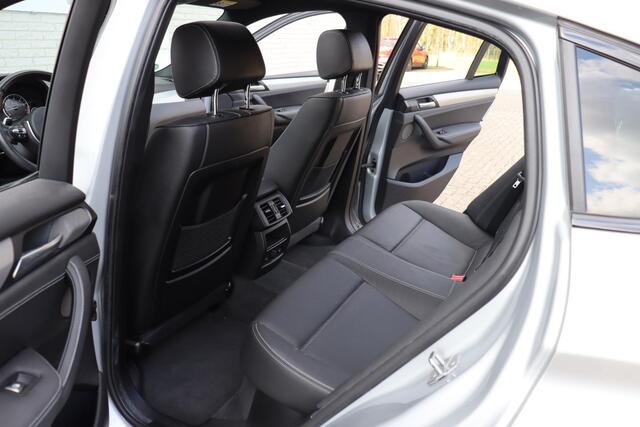 BMW X4 M40i High Executive HUD/Panoramadak/Memory Sportstoelen/Led/Trekhaak