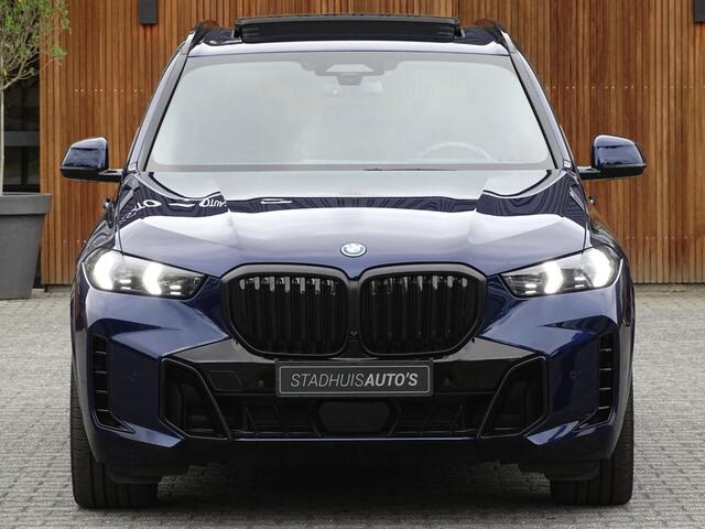 BMW X5 X5 50e X-drive 490PK / M- Individual / B&W / Carbon / 2024