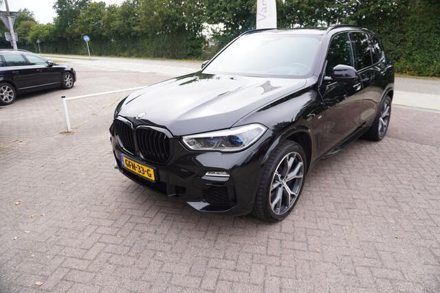 BMW X5 xDrive45e High Executive TREKHAAK PANODAK HEAD UP 360 CAM