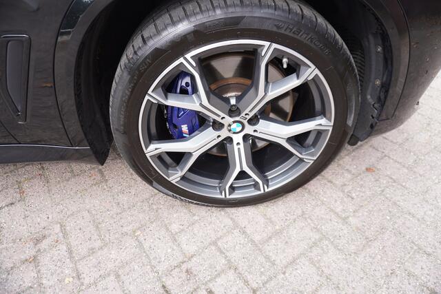 BMW X5 xDrive45e High Executive TREKHAAK PANODAK HEAD UP 360 CAM