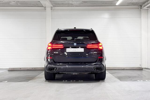 BMW X5 xDrive50e Launch Edition