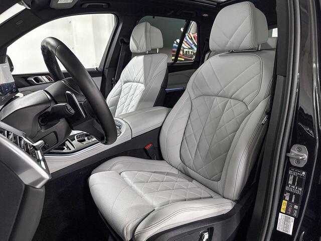 BMW X5 xDrive50e Launch Edition