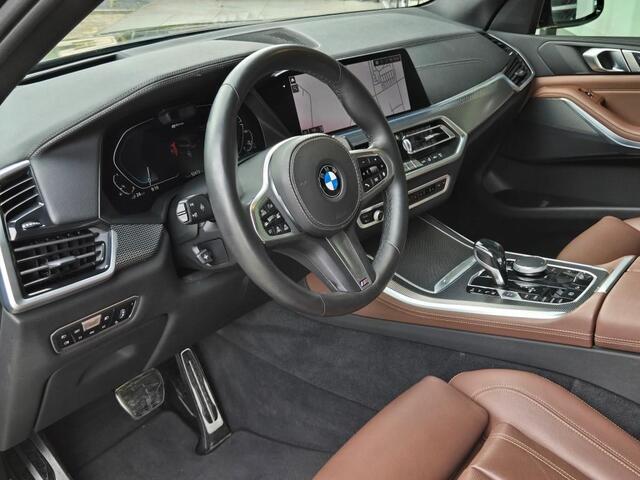 BMW X5 XDRIVE45E M SPORT | DRIVING PROFF. | PANORAMA | 360 CAMERA | SPORTSTOELEN | LASER | TREKHAAK |