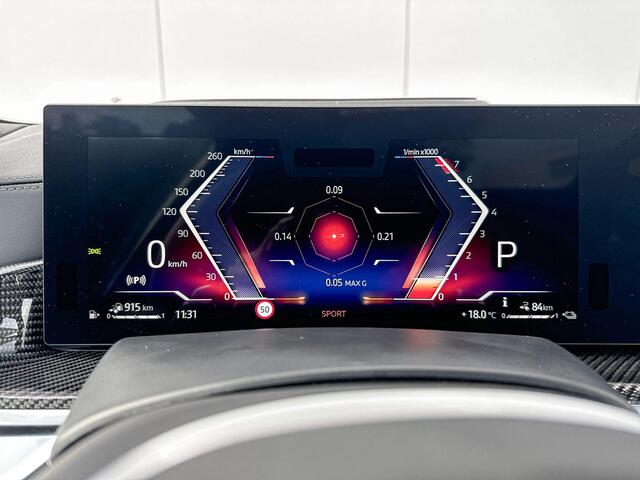 BMW X5 xDrive50e M-Sport Pro / Driving Assistant Professional / Parking Assistant professional / Soft-Close / Glazen Schuifdak / Harman Kardon / Stoelventilatie / Iconic Glow / Ambient Air / Massage / Active Steering / 22 Inch