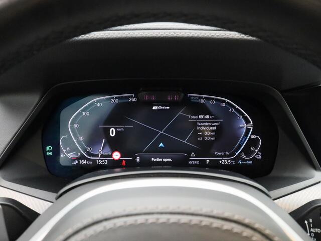 BMW X5 xDrive45e High Executive M-Sport | 360° | ADAPTIVE | LUCHTVERING | STOELVERWARMING