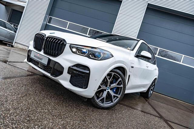 BMW X5 xDrive45e High Executive |Pamorama dak |Skylounge |ACC | Lazer Led | Head-Up |