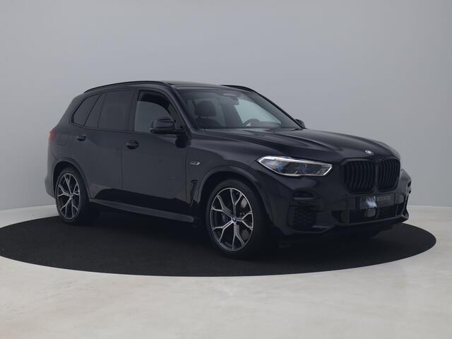 BMW X5 xDrive45e High Executive M-Sport | SKY LOUNGE | PANO | SOFT CLOSE | ADAPTIVE | H&K | LUCHTVERING | STOELVENT. | STOELVERW. | TREKHAAK