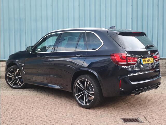 BMW X5 M 575PK | PANO-DAK | 21 INCH | B&O | HUD | TREKHAAK | REAR SEAT ENTERTAIMENT |