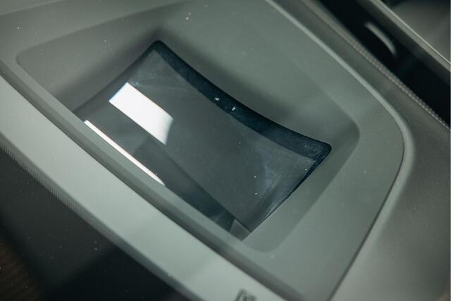 BMW X5 xDrive50e | Akrapovic | Head-up | Verwarmde en verkoelde bekerhouders | Pano |