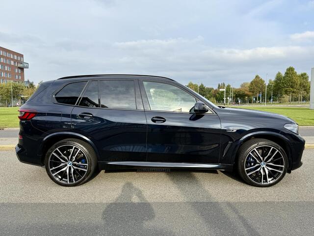 BMW X5 xDrive45e M-Sport Pano / 22 inch / HUD / 360 / Laser / Trekhaak / Vol!