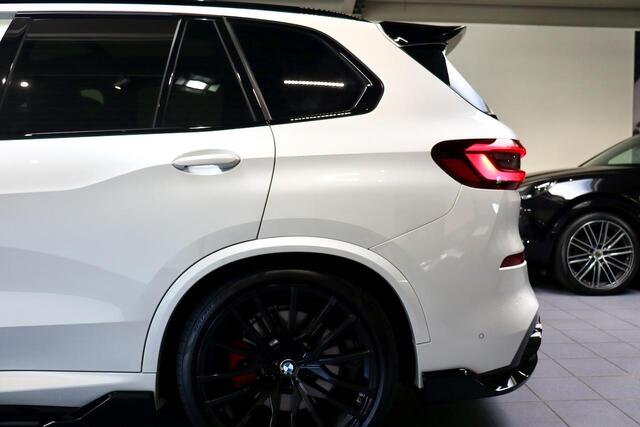BMW X5 xDrive45e M Sport|PANO|22''|AKRA|AERO Body