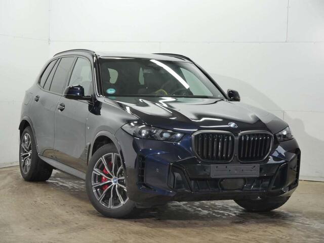 BMW X5 xDrive50e M-Sport | Panorama | Comfortzetels + Ventilatie | Driving Assistant Professional | Harman Kardon | Trekhaak | SoftClose