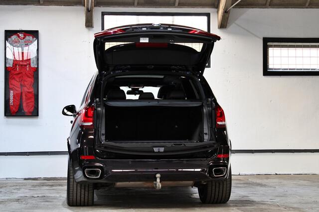 BMW X5 xDrive35i High Executive | Rubinschwarz | M-Sport | Trekhaak | B&O | Panoramadak | NL auto | BMW onderhouden |