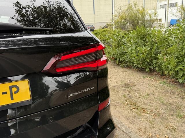 BMW X5 xDrive45e M-Sport 394PK Panoo360camoLucht