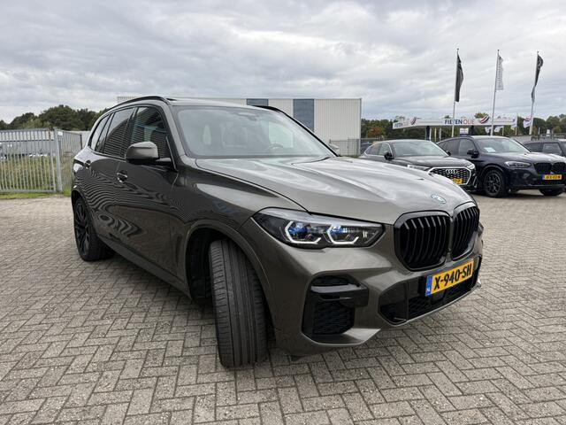 BMW X5 xDrive45e High Executive M Sport Laser Licht Trekhaak Panoramadak Comfortzetels 22 Inch 4WD Besturing ACC Head-Up Display Keyless Entry Stuurwielverwarming