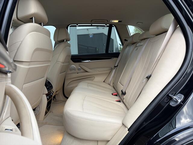 BMW X5 xDrive35i High Executive 306pk | Achteruitrijcamera | Bang & Olufsen Sound | Cruise control adaptief met stop&go | Luchtvering | Rondomzicht camera | Trekhaak elektrisch uitklapbaar | Prachtig exemplaar!