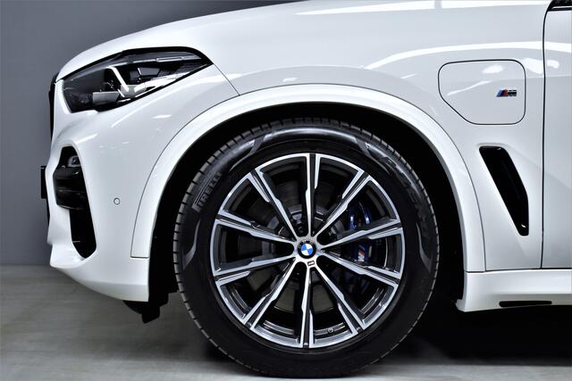 BMW X5 xDrive45e 399pk 6-Cil. Automaat M-Sport Pano/Trekhaak/Harman-Kardon/Virtual/Carplay/Head-Up/Cameras/Luchtvering