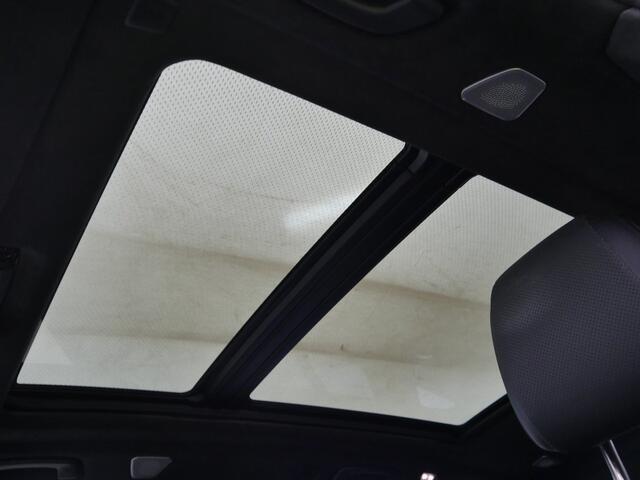 BMW X5 xDrive50e | M-Pro | Bowers & Wilkins | Sky Lounge | Leder dash | Alcantara hemel | Swarofski elementen