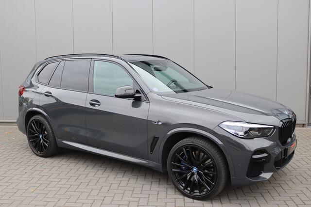 BMW X5 xDrive45e High Executive Pano-dak/Luchtvering/22-Inch/M-Sport/Co-pilot