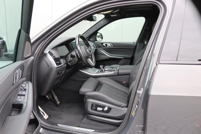 BMW X5 xDrive45e High Executive Pano-dak/Luchtvering/22-Inch/M-Sport/Co-pilot