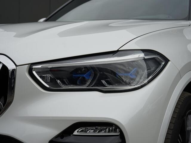 BMW X5 xDrive40i High Executive 1ste eigenaar / M-Sport / Dealer onderh. / Pano / Harman-Kardon / Luchtvering / Head-Up / 360 Camera / Digital Key / Stoel verw. /