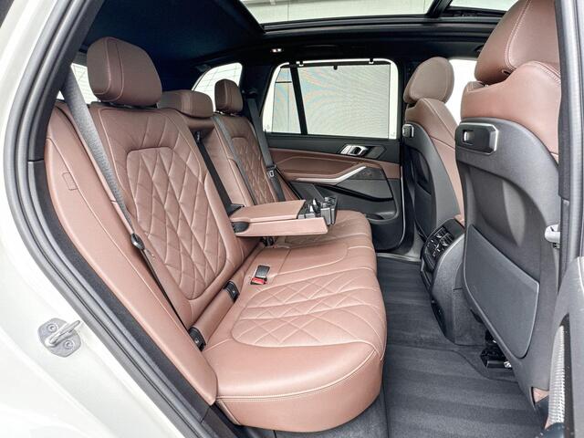 BMW X5 xDrive50e Launch Edition | Innovation Pack | M Sport | Trekhaak