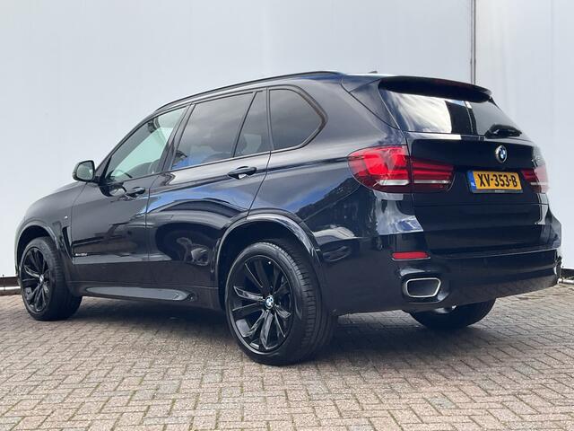 BMW X5 xDrive30D High Executive M-Sport Trekhaak Pano HUD H/K Memory Alcantara BOMVOL!