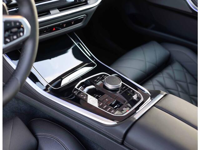 BMW X5 50e xDrive | Sky - HUD - Trekhaak - ACC - H/K