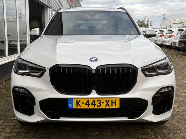 BMW X5 xDrive45e High Executive | M Pakket | Pano | Harmon Kardon | LED Koplampen