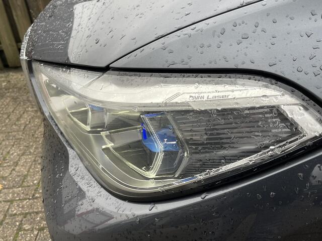 BMW X5 xDrive45e High Executive M Sport 21''/Softclose/Active Steering/Panoramadak Skylounge/Head up/Led Laser/Harman Kardon/Dodehoek/360 camera/Luchtvering/Leder + massage + memory