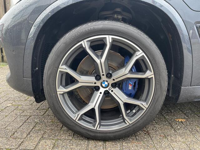 BMW X5 xDrive45e High Executive M Sport 21''/Softclose/Active Steering/Panoramadak Skylounge/Head up/Led Laser/Harman Kardon/Dodehoek/360 camera/Luchtvering/Leder + massage + memory