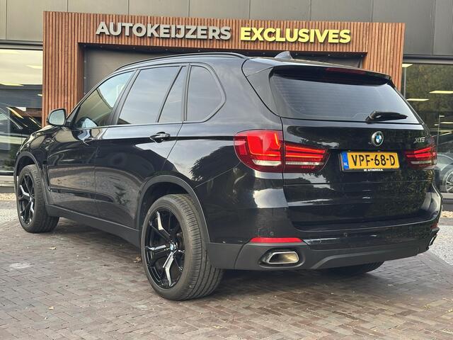 BMW X5 xDrive30d Panoramadak Cruise Clima Leer Stoelverw. 20''LM Trekhaak Grijskenteken