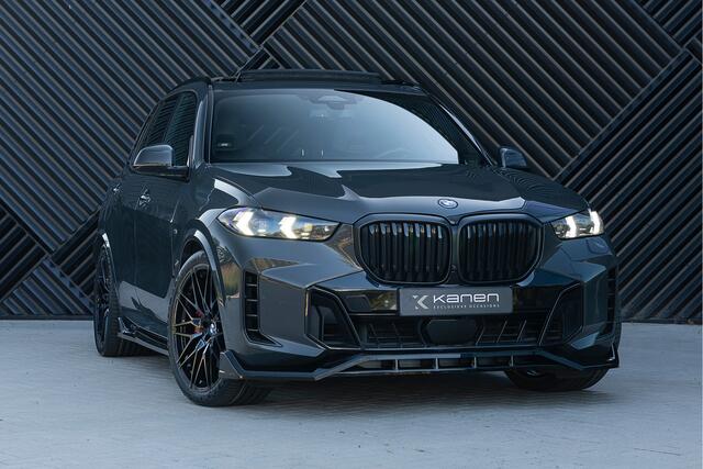 BMW X5 xDrive50e LCI M-Sport Pro ACC Pano M Seats Stoelvent. Skylounge Head Up Carbon 360 HarmanK