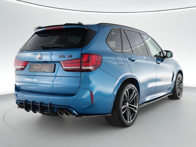 BMW X5 M 575pk |Harman&Kardon|schuif/kanteldak|softclose|HUD|memory|M-Performance seats|Maxton splitterset|carbon interieur|stoelverwarming|elek. achterklep|